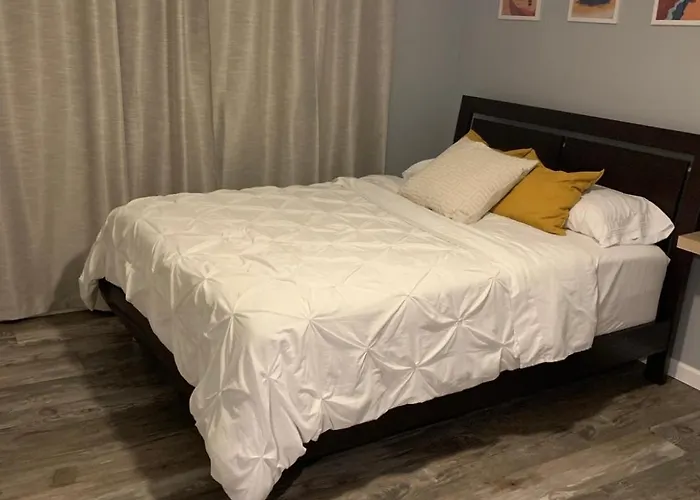Sunstone Oasis Retreat Tempe